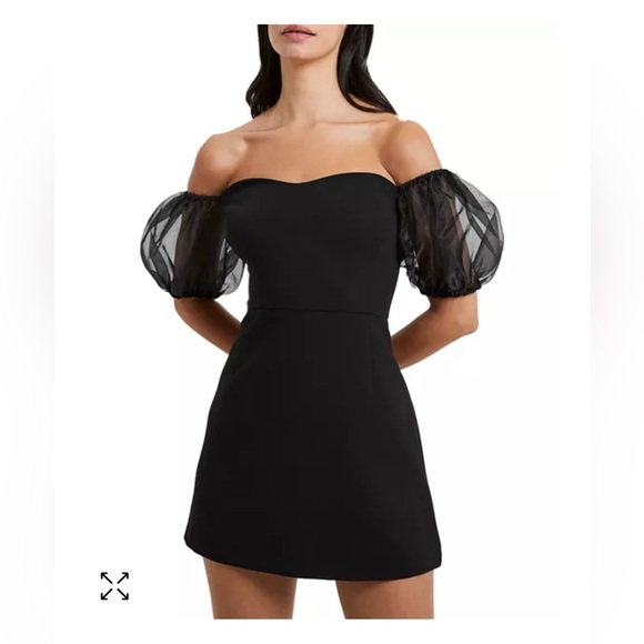 French Connection Dresses & Skirts - French Connection Whisper Puff Sleeve